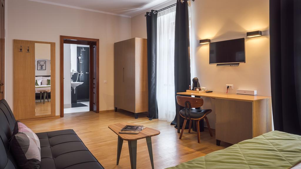 Antler Boutique Hotel Brasov Exterior photo